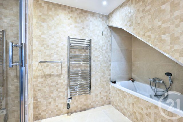 maison à vendre - 7 pièces - 262.39 m2 - NICE - 06 - PROVENCE-ALPES-COTE-D-AZUR - Century 21 Lafage Transactions