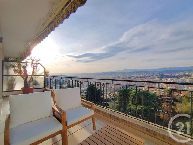 Appartement F3 à vendre - 3 pièces - 80.65 m2 - NICE - 06 - PROVENCE-ALPES-COTE-D-AZUR - Century 21 Lafage Transactions