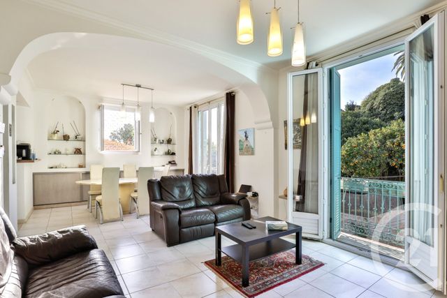 Appartement F4 à vendre - 4 pièces - 96.38 m2 - NICE - 06 - PROVENCE-ALPES-COTE-D-AZUR - Century 21 Lafage Transactions