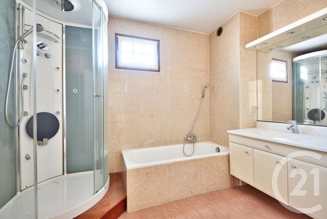 Appartement F3 à vendre - 3 pièces - 83.01 m2 - NICE - 06 - PROVENCE-ALPES-COTE-D-AZUR - Century 21 Lafage Transactions