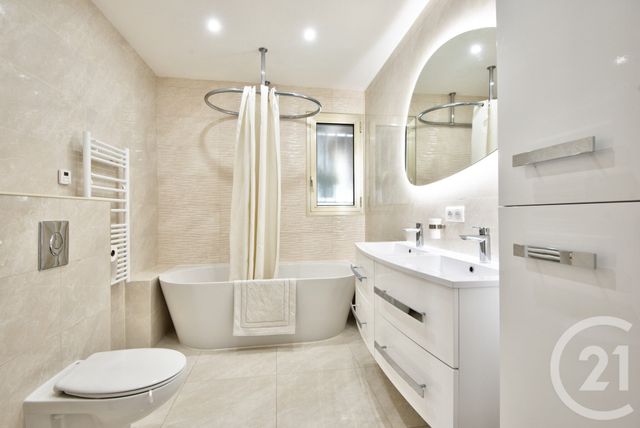 Afficher la photo en grand maison à vendre - 8 pièces - 300.0 m2 - NICE - 06 - PROVENCE-ALPES-COTE-D-AZUR - Century 21 Lafage Transactions