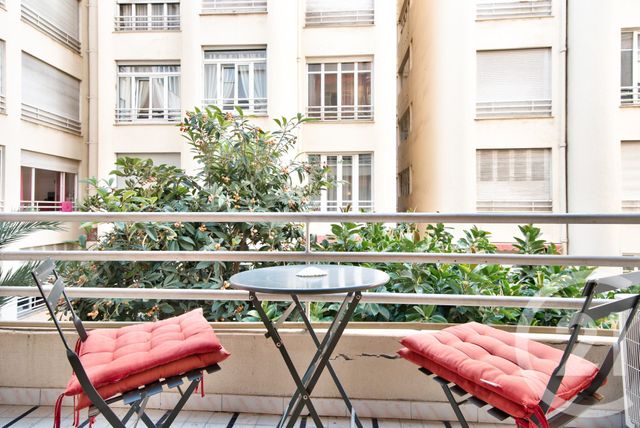 Appartement F1 à vendre - 1 pièce - 38.86 m2 - NICE - 06 - PROVENCE-ALPES-COTE-D-AZUR - Century 21 Lafage Transactions