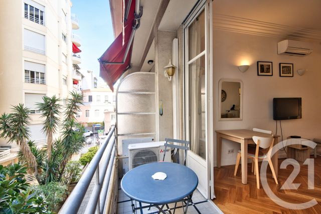Appartement F1 à vendre - 1 pièce - 38.86 m2 - NICE - 06 - PROVENCE-ALPES-COTE-D-AZUR - Century 21 Lafage Transactions