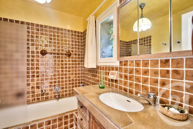 Afficher la photo en grand maison à vendre - 9 pièces - 281.26 m2 - NICE - 06 - PROVENCE-ALPES-COTE-D-AZUR - Century 21 Lafage Transactions