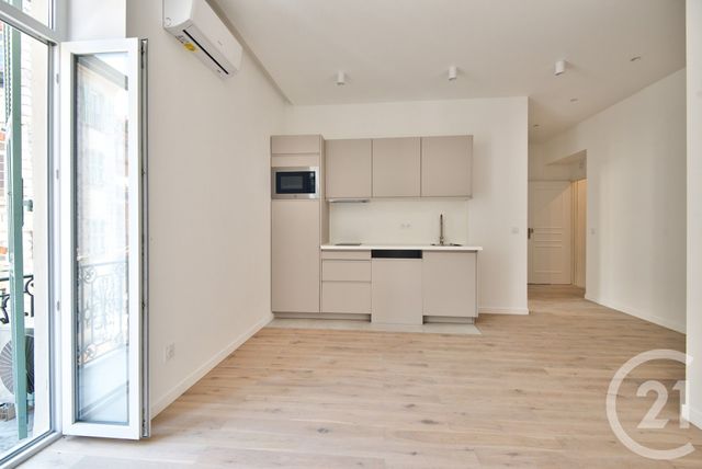 Appartement F2 à vendre - 2 pièces - 32.3 m2 - NICE - 06 - PROVENCE-ALPES-COTE-D-AZUR - Century 21 Lafage Transactions