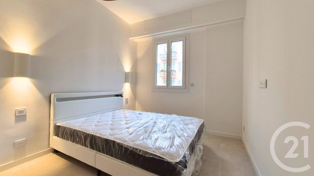 Appartement F3 à vendre - 3 pièces - 70.13 m2 - NICE - 06 - PROVENCE-ALPES-COTE-D-AZUR - Century 21 Lafage Transactions