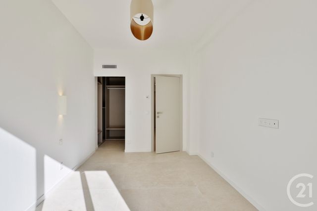Appartement F3 à vendre - 3 pièces - 70.13 m2 - NICE - 06 - PROVENCE-ALPES-COTE-D-AZUR - Century 21 Lafage Transactions