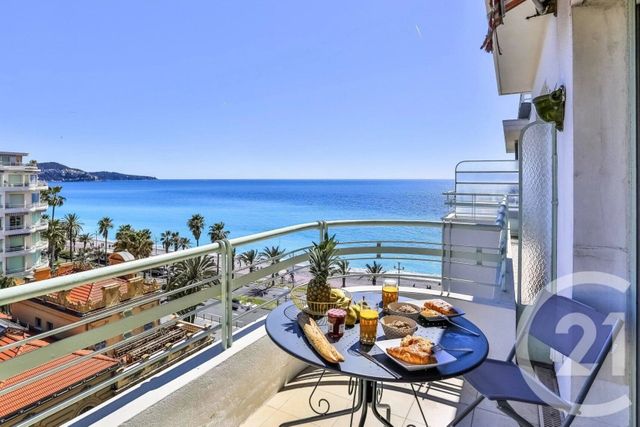 Afficher la photo en grand Appartement F3 à vendre - 3 pièces - 66.0 m2 - NICE - 06 - PROVENCE-ALPES-COTE-D-AZUR - Century 21 Lafage Transactions