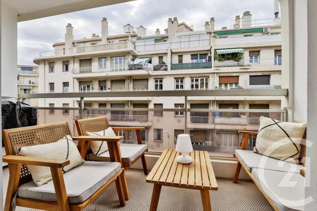 Appartement T2 à vendre - 2 pièces - 61.0 m2 - NICE - 06 - PROVENCE-ALPES-COTE-D-AZUR - Century 21 Lafage Transactions