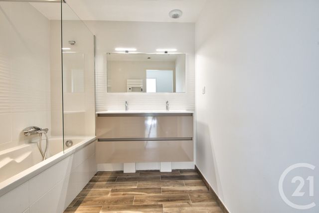 Appartement F3 à vendre - 3 pièces - 69.5 m2 - NICE - 06 - PROVENCE-ALPES-COTE-D-AZUR - Century 21 Lafage Transactions