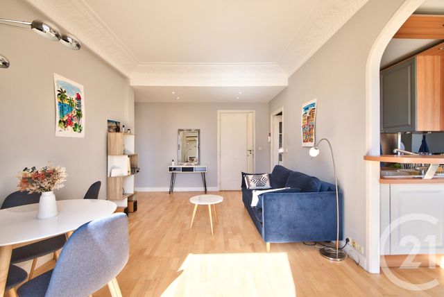 Appartement T2 à vendre - 2 pièces - 44.78 m2 - NICE - 06 - PROVENCE-ALPES-COTE-D-AZUR - Century 21 Lafage Transactions