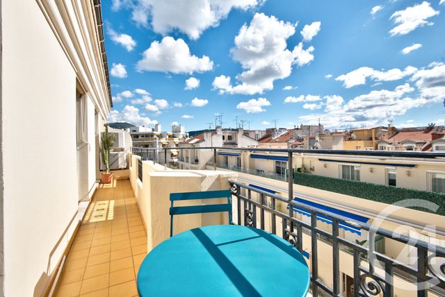 Appartement T2 à vendre - 2 pièces - 44.78 m2 - NICE - 06 - PROVENCE-ALPES-COTE-D-AZUR - Century 21 Lafage Transactions