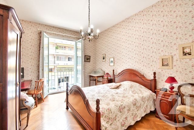 Appartement F3 à vendre - 3 pièces - 89.6 m2 - NICE - 06 - PROVENCE-ALPES-COTE-D-AZUR - Century 21 Lafage Transactions