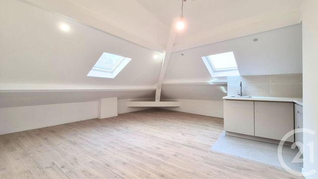 Appartement Studio à vendre - 1 pièce - 24.09 m2 - NICE - 06 - PROVENCE-ALPES-COTE-D-AZUR - Century 21 Lafage Transactions