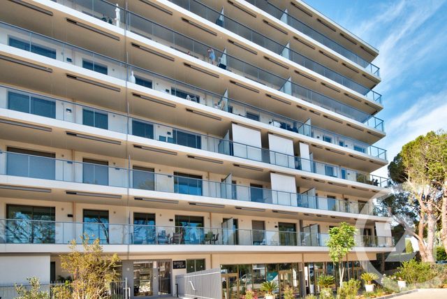 Appartement F4 à vendre - 4 pièces - 139.62 m2 - ST LAURENT DU VAR - 06 - PROVENCE-ALPES-COTE-D-AZUR - Century 21 Lafage Transactions