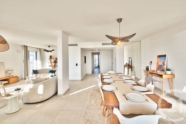 Appartement F4 à vendre - 4 pièces - 139.62 m2 - ST LAURENT DU VAR - 06 - PROVENCE-ALPES-COTE-D-AZUR - Century 21 Lafage Transactions