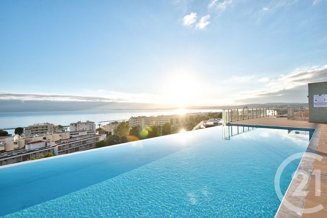 Appartement F4 à vendre - 4 pièces - 139.62 m2 - ST LAURENT DU VAR - 06 - PROVENCE-ALPES-COTE-D-AZUR - Century 21 Lafage Transactions