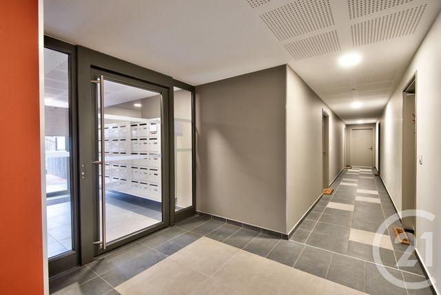 Appartement F2 à vendre - 2 pièces - 43.01 m2 - ST LAURENT DU VAR - 06 - PROVENCE-ALPES-COTE-D-AZUR - Century 21 Lafage Transactions