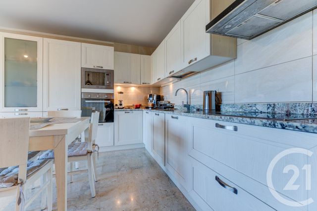 Appartement F4 à vendre - 4 pièces - 80.0 m2 - NICE - 06 - PROVENCE-ALPES-COTE-D-AZUR - Century 21 Lafage Transactions