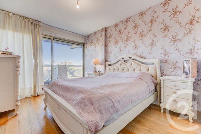Appartement F4 à vendre - 4 pièces - 80.0 m2 - NICE - 06 - PROVENCE-ALPES-COTE-D-AZUR - Century 21 Lafage Transactions
