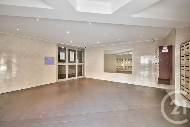 Appartement T3 à vendre - 3 pièces - 67.38 m2 - NICE - 06 - PROVENCE-ALPES-COTE-D-AZUR - Century 21 Lafage Transactions