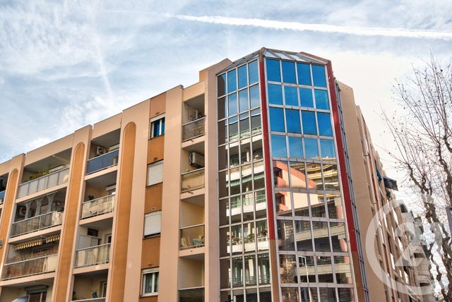 Appartement T3 à vendre - 3 pièces - 67.38 m2 - NICE - 06 - PROVENCE-ALPES-COTE-D-AZUR - Century 21 Lafage Transactions