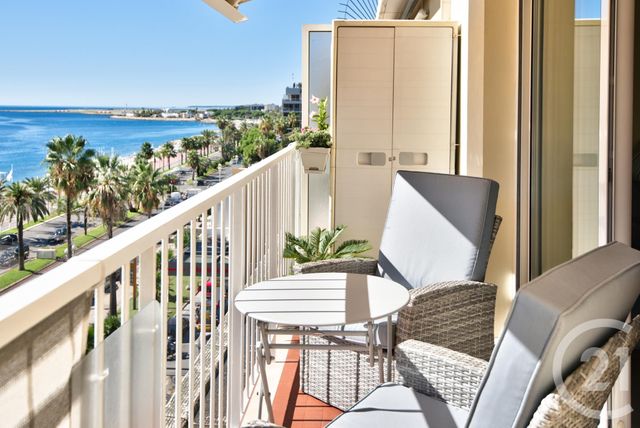 Appartement F3 à vendre - 3 pièces - 56.51 m2 - NICE - 06 - PROVENCE-ALPES-COTE-D-AZUR - Century 21 Lafage Transactions