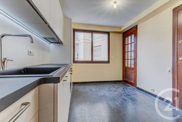 Appartement T3 à vendre - 3 pièces - 63.06 m2 - NICE - 06 - PROVENCE-ALPES-COTE-D-AZUR - Century 21 Lafage Transactions