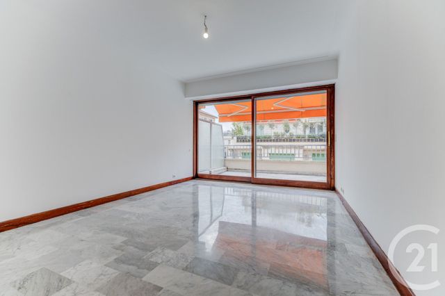 Appartement T3 à vendre - 3 pièces - 63.06 m2 - NICE - 06 - PROVENCE-ALPES-COTE-D-AZUR - Century 21 Lafage Transactions