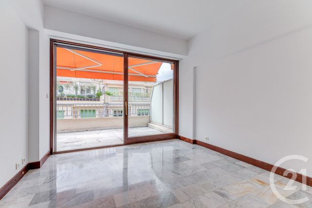 Appartement T3 à vendre - 3 pièces - 63.06 m2 - NICE - 06 - PROVENCE-ALPES-COTE-D-AZUR - Century 21 Lafage Transactions