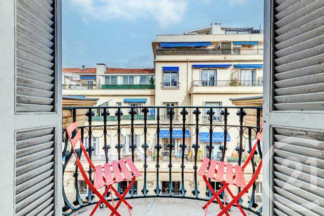Appartement T3 à vendre - 3 pièces - 81.67 m2 - NICE - 06 - PROVENCE-ALPES-COTE-D-AZUR - Century 21 Lafage Transactions