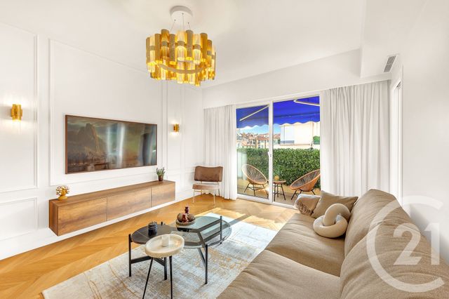 Appartement T3 à vendre - 3 pièces - 67.66 m2 - NICE - 06 - PROVENCE-ALPES-COTE-D-AZUR - Century 21 Lafage Transactions