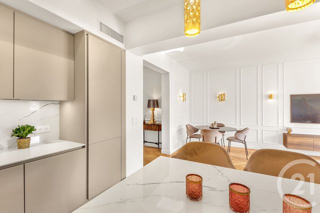 Appartement T3 à vendre - 3 pièces - 67.66 m2 - NICE - 06 - PROVENCE-ALPES-COTE-D-AZUR - Century 21 Lafage Transactions