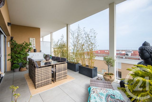 Appartement F3 à vendre - 3 pièces - 63.0 m2 - VILLENEUVE LOUBET - 06 - PROVENCE-ALPES-COTE-D-AZUR - Century 21 Lafage Transactions