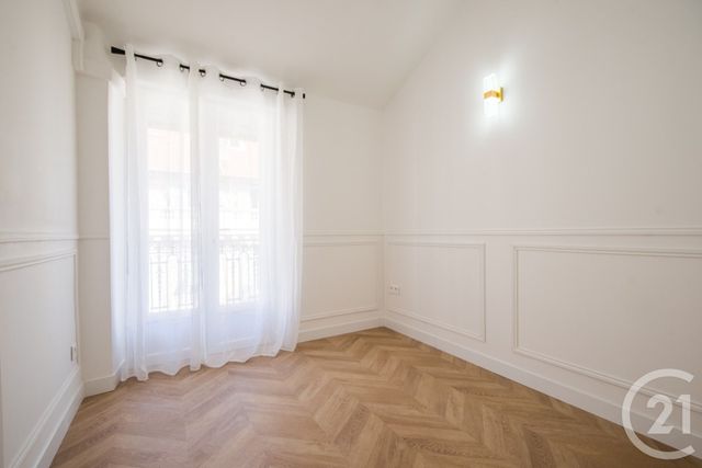 Appartement F4 à vendre - 4 pièces - 64.66 m2 - NICE - 06 - PROVENCE-ALPES-COTE-D-AZUR - Century 21 Lafage Transactions