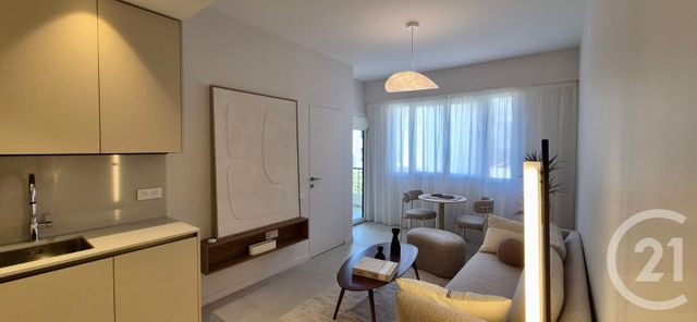 Appartement F2 à vendre - 2 pièces - 27.52 m2 - NICE - 06 - PROVENCE-ALPES-COTE-D-AZUR - Century 21 Lafage Transactions