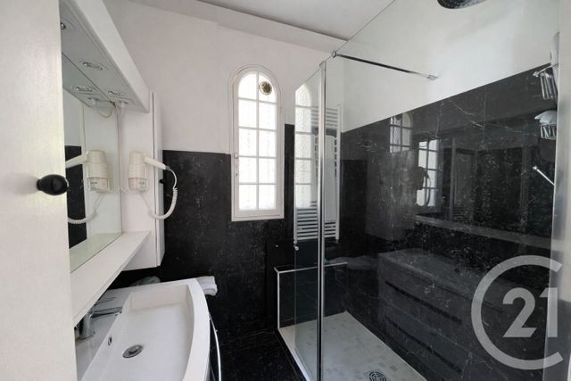 Appartement à vendre - 2 pièces - 74.76 m2 - NICE - 06 - PROVENCE-ALPES-COTE-D-AZUR - Century 21 Lafage Transactions