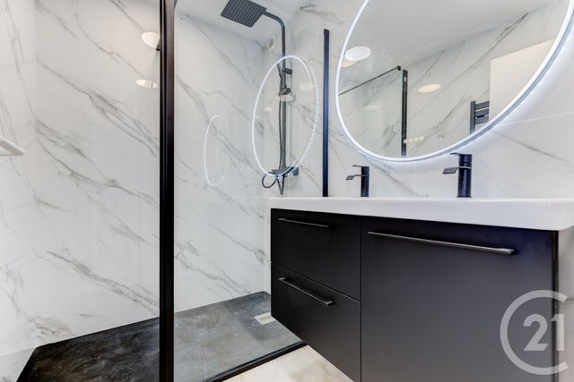 Appartement F3 à vendre - 3 pièces - 54.28 m2 - NICE - 06 - PROVENCE-ALPES-COTE-D-AZUR - Century 21 Lafage Transactions