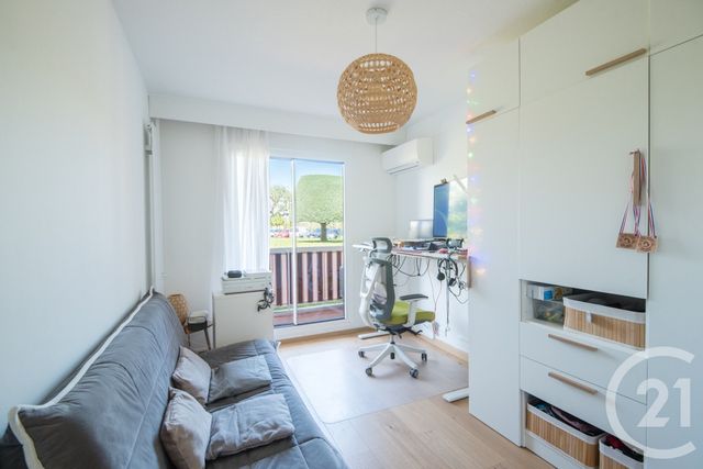 Appartement F4 à vendre - 4 pièces - 92.0 m2 - NICE - 06 - PROVENCE-ALPES-COTE-D-AZUR - Century 21 Lafage Transactions