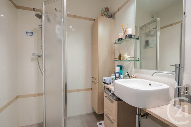 Appartement F4 à vendre - 4 pièces - 92.0 m2 - NICE - 06 - PROVENCE-ALPES-COTE-D-AZUR - Century 21 Lafage Transactions
