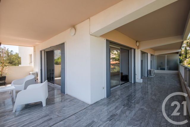 Appartement F4 à vendre - 4 pièces - 94.88 m2 - NICE - 06 - PROVENCE-ALPES-COTE-D-AZUR - Century 21 Lafage Transactions