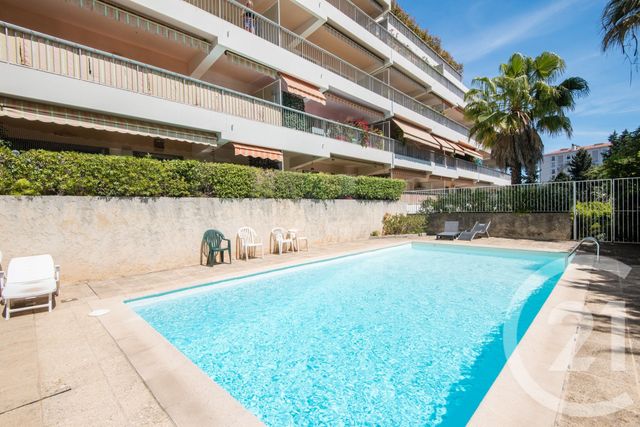 Appartement F4 à vendre - 4 pièces - 94.88 m2 - NICE - 06 - PROVENCE-ALPES-COTE-D-AZUR - Century 21 Lafage Transactions