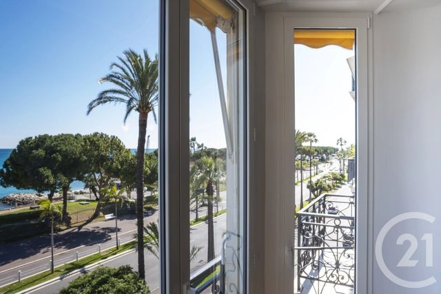 Appartement F3 à vendre - 3 pièces - 86.27 m2 - NICE - 06 - PROVENCE-ALPES-COTE-D-AZUR - Century 21 Lafage Transactions