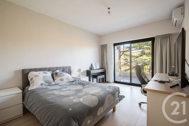 Appartement F4 à vendre - 4 pièces - 94.88 m2 - NICE - 06 - PROVENCE-ALPES-COTE-D-AZUR - Century 21 Lafage Transactions