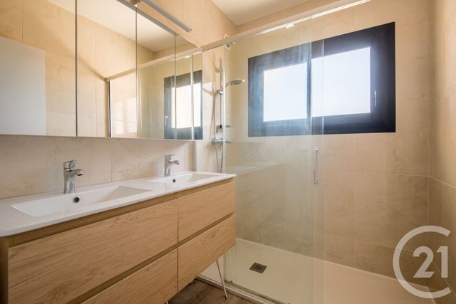 Appartement F4 à vendre - 4 pièces - 94.88 m2 - NICE - 06 - PROVENCE-ALPES-COTE-D-AZUR - Century 21 Lafage Transactions