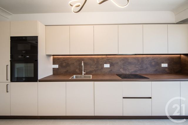 Appartement F3 à vendre - 3 pièces - 71.0 m2 - NICE - 06 - PROVENCE-ALPES-COTE-D-AZUR - Century 21 Lafage Transactions