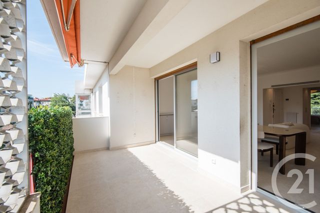 Appartement F3 à vendre - 3 pièces - 71.0 m2 - NICE - 06 - PROVENCE-ALPES-COTE-D-AZUR - Century 21 Lafage Transactions