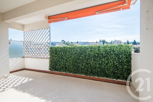 Appartement F3 à vendre - 3 pièces - 71.0 m2 - NICE - 06 - PROVENCE-ALPES-COTE-D-AZUR - Century 21 Lafage Transactions