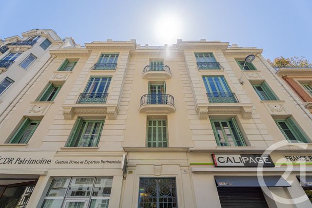 Appartement F4 à vendre - 4 pièces - 102.6 m2 - NICE - 06 - PROVENCE-ALPES-COTE-D-AZUR - Century 21 Lafage Transactions