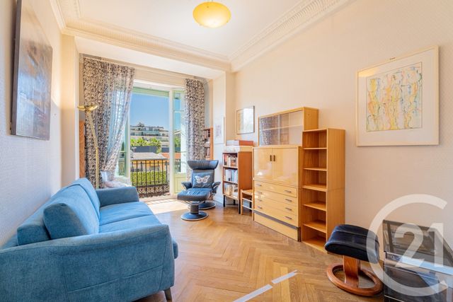 Appartement F4 à vendre - 4 pièces - 102.6 m2 - NICE - 06 - PROVENCE-ALPES-COTE-D-AZUR - Century 21 Lafage Transactions